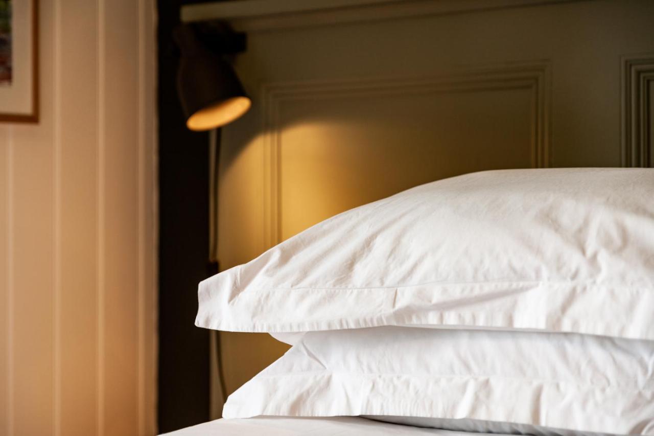디 올드 비커리지 B&B Moylgrove 외부 사진