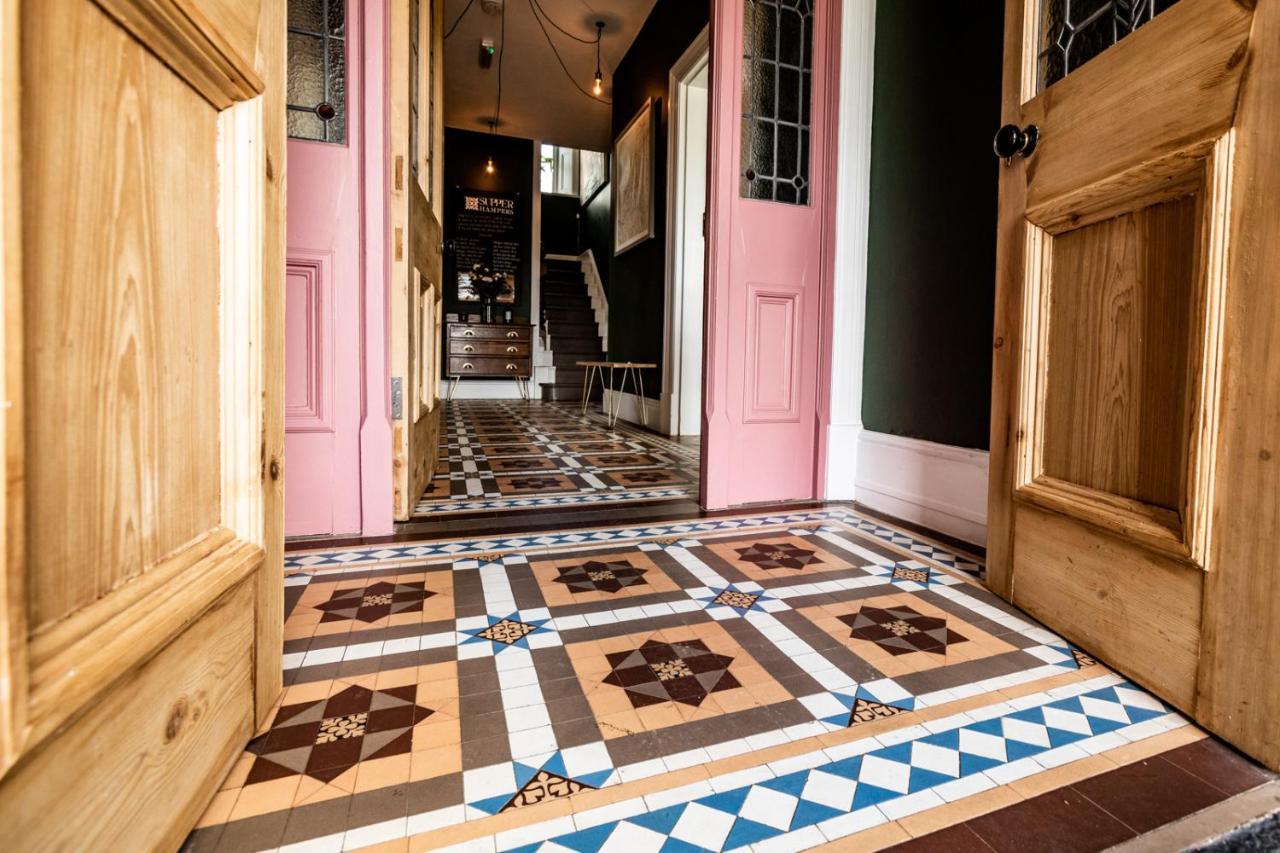 디 올드 비커리지 B&B Moylgrove 외부 사진