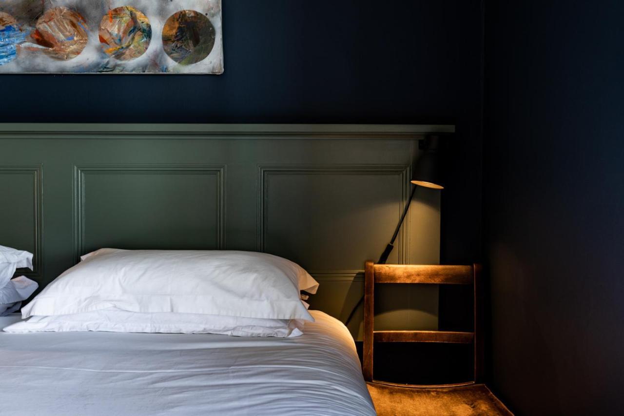 디 올드 비커리지 B&B Moylgrove 외부 사진